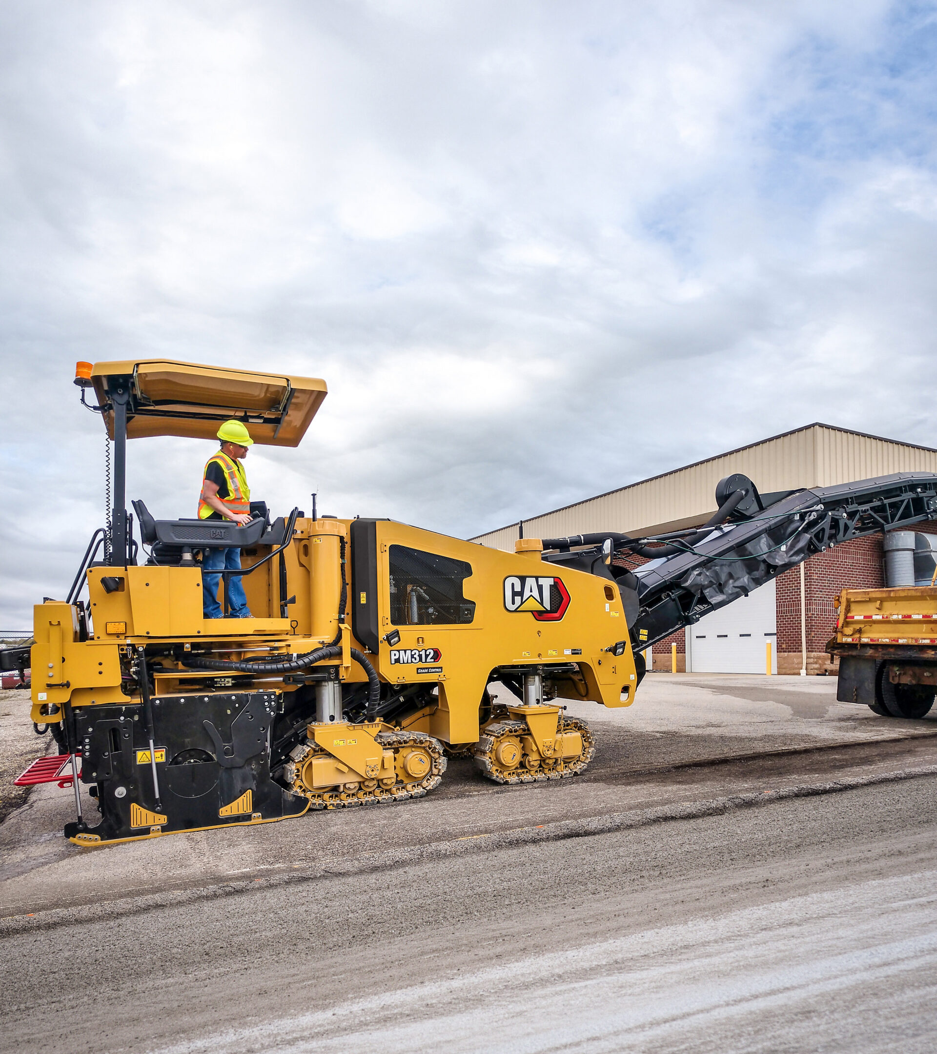 Caterpillar Updates the Cat PM300 Cold Planer Series | The HeavyQuip ...