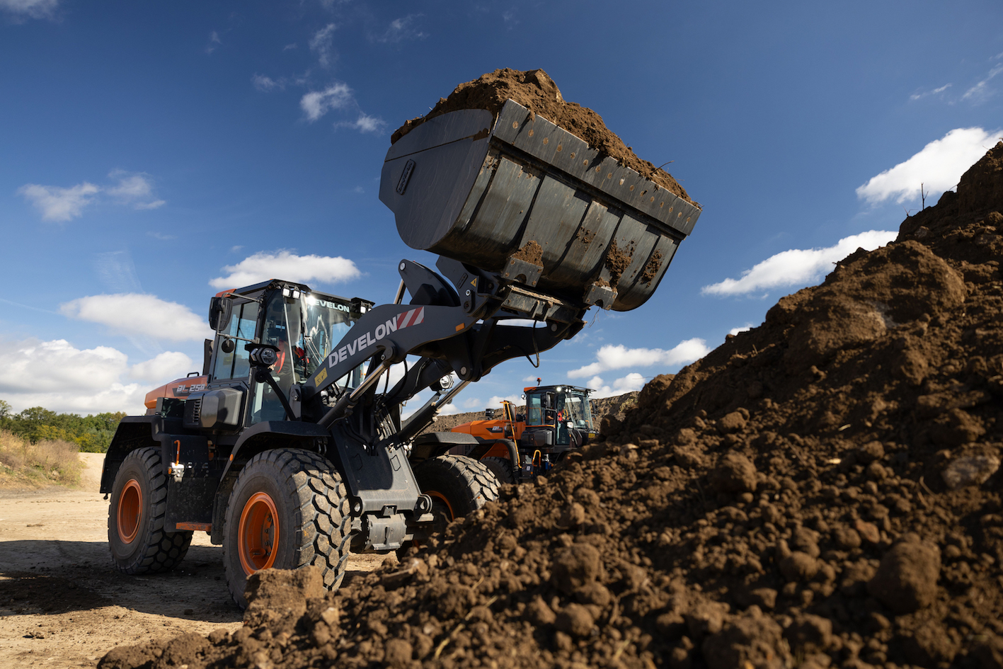 Develon: New features in the DL-7 Wheel Loader Range