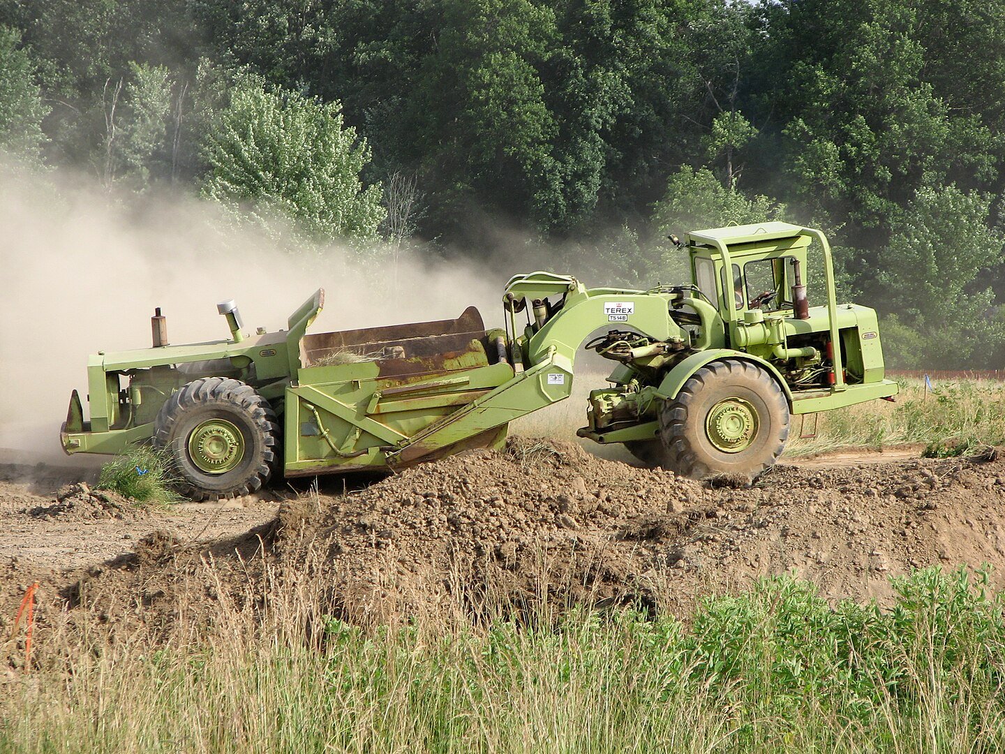 A twin engined Terex TS-14b scraper in Hudson, Ohio